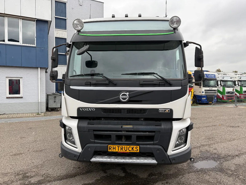 Volvo FMX 500 8x4 HOOKLIFT HIAB XR22SL61, LAST AXLE STEERING - شاحنة ذات خطاف: صورة 2 Volvo FMX 500 8x4 HOOKLIFT HIAB XR22SL61, LAST AXLE STEERING - شاحنة ذات خطاف: صورة 2