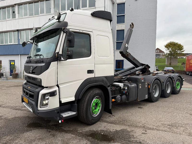 Volvo FMX 500 8x4 HOOKLIFT HIAB XR22SL61, LAST AXLE STEERING - شاحنة ذات خطاف: صورة 1 Volvo FMX 500 8x4 HOOKLIFT HIAB XR22SL61, LAST AXLE STEERING - شاحنة ذات خطاف: صورة 1