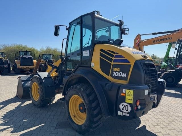 KOMATSU WA 100M - اللودر بعجل: صورة 1 KOMATSU WA 100M - اللودر بعجل: صورة 1