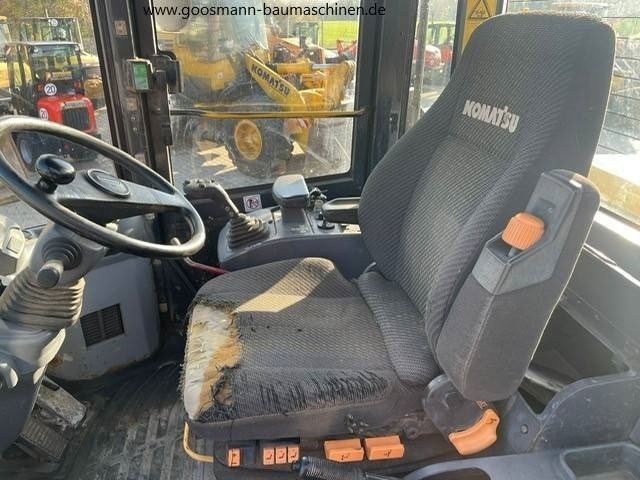 اللودر بعجل Komatsu WA 320 mit Greifschaufel + Schnellwechsler: صورة 8