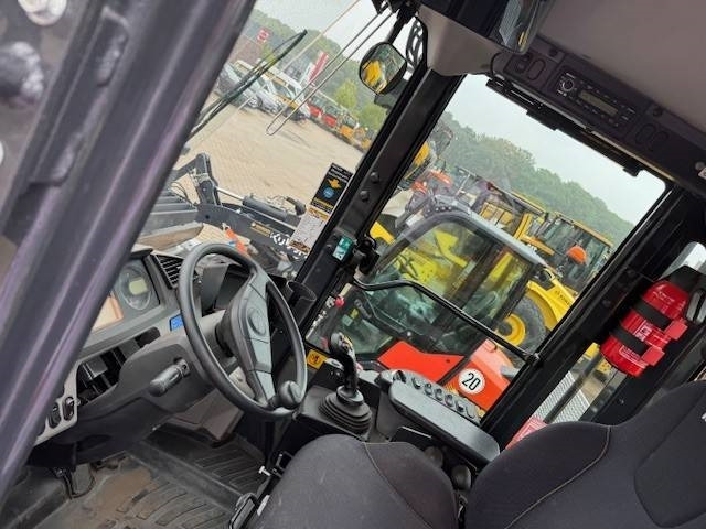 Komatsu WA 320 - اللودر بعجل: صورة 4 Komatsu WA 320 - اللودر بعجل: صورة 4