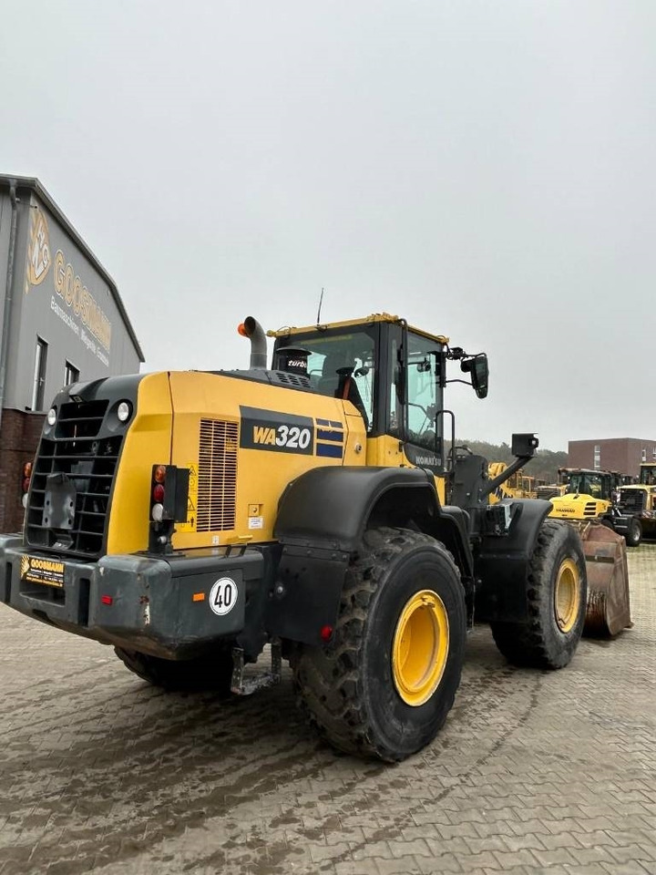 Komatsu WA 320 - اللودر بعجل: صورة 2 Komatsu WA 320 - اللودر بعجل: صورة 2