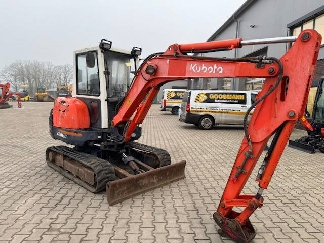 Kubota KX 101-3 - حفارة مُصَّغرة: صورة 1 Kubota KX 101-3 - حفارة مُصَّغرة: صورة 1