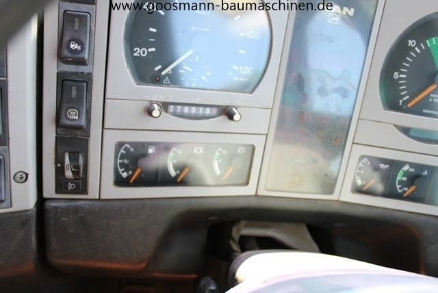 MAN M32 - سياره كنس شوارع: صورة 5 MAN M32 - سياره كنس شوارع: صورة 5