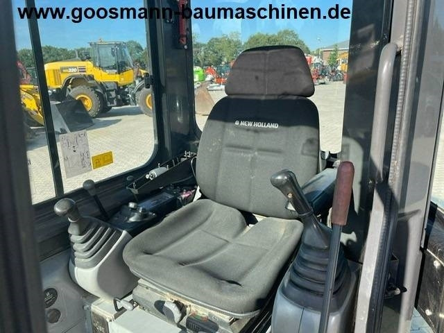 NEW HOLLAND E 29 B SR - حفارة مُصَّغرة: صورة 5 NEW HOLLAND E 29 B SR - حفارة مُصَّغرة: صورة 5