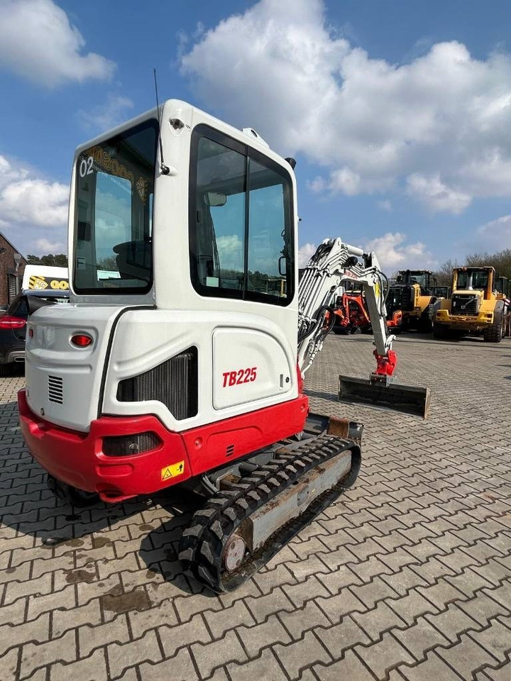 Takeuchi TB 225 - حفارة مُصَّغرة: صورة 5 Takeuchi TB 225 - حفارة مُصَّغرة: صورة 5