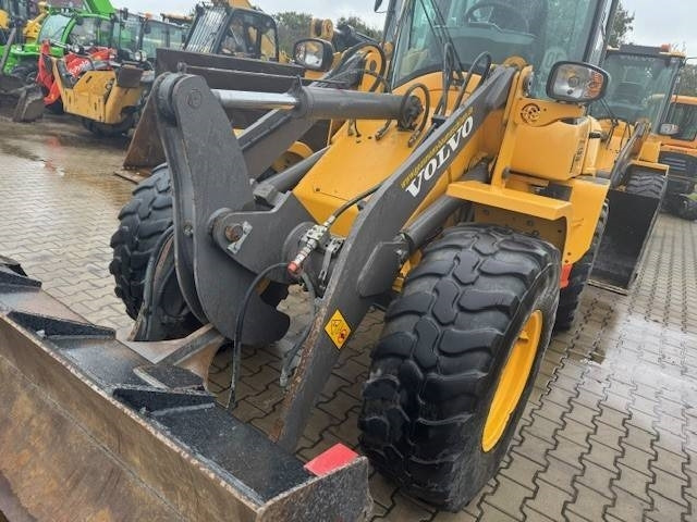 Volvo L 30 G  - اللودر بعجل: صورة 4 Volvo L 30 G  - اللودر بعجل: صورة 4