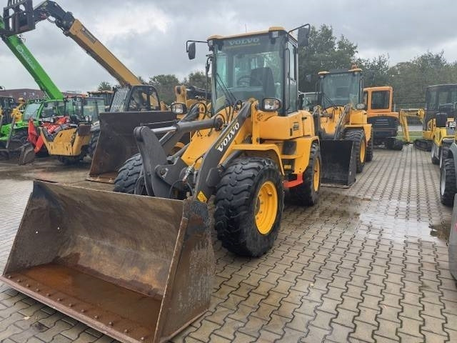 Volvo L 30 G  - اللودر بعجل: صورة 3 Volvo L 30 G  - اللودر بعجل: صورة 3