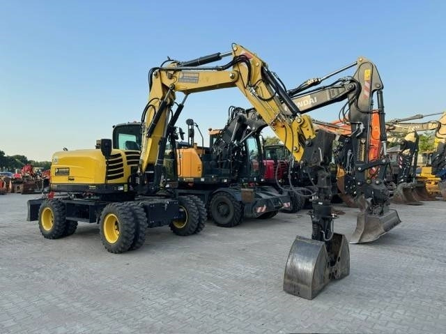 Yanmar B 110 W - حفارة دولاب: صورة 2 Yanmar B 110 W - حفارة دولاب: صورة 2