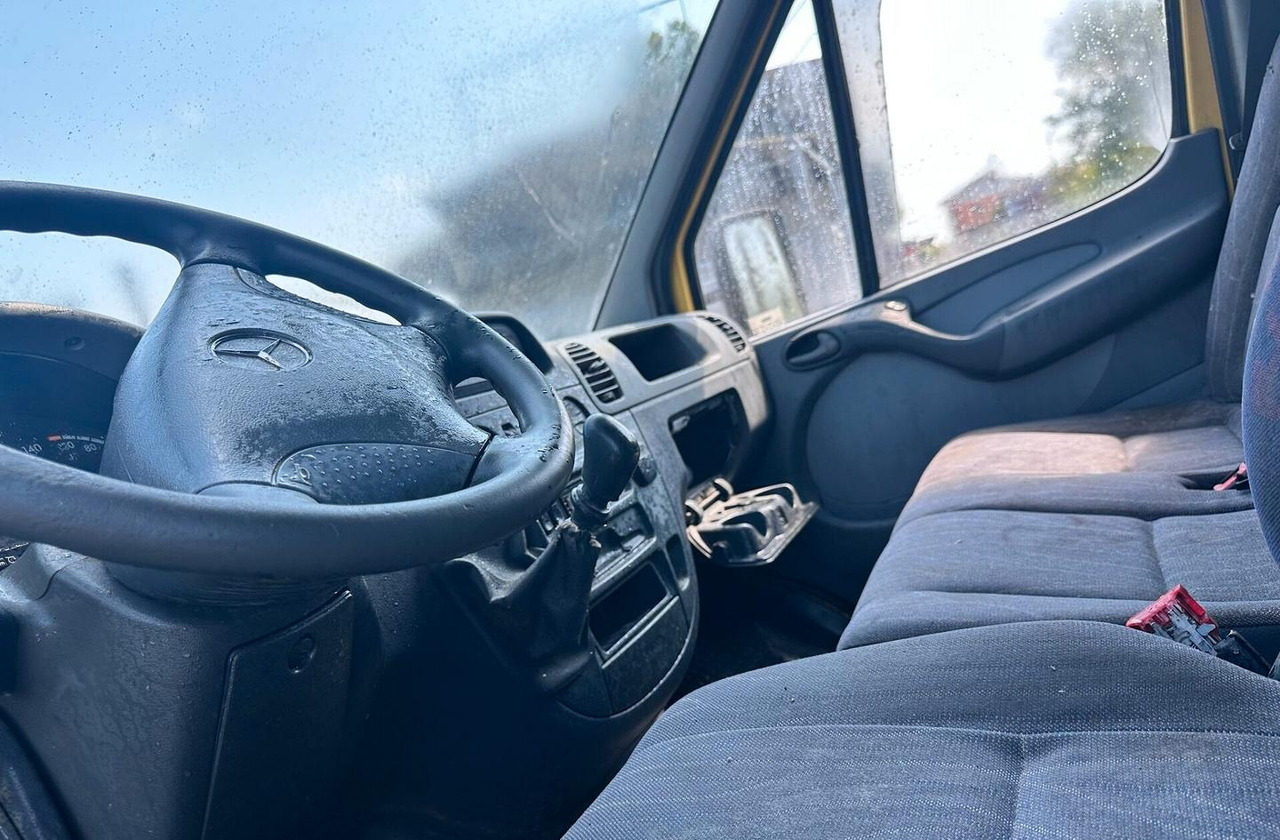 Furgone Mercedes Sprinter 211 - فان: صورة 4 Furgone Mercedes Sprinter 211 - فان: صورة 4