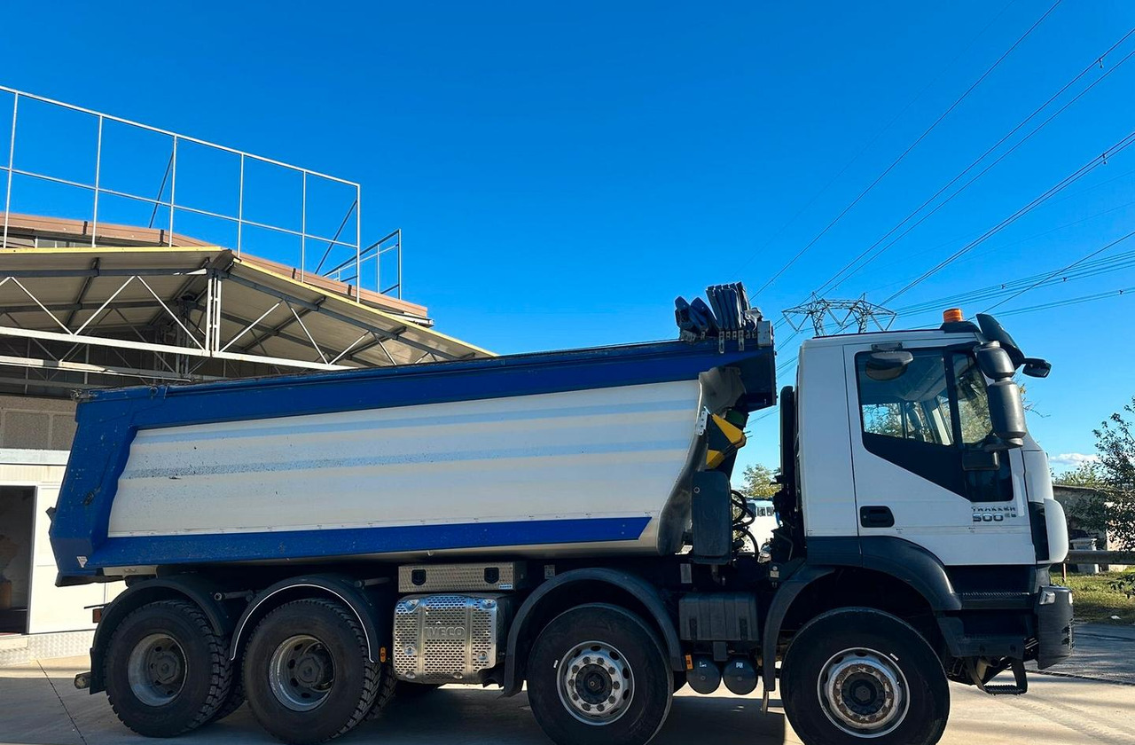 Iveco Trakker 500 anno 2020 - شاحنة قلاب: صورة 3 Iveco Trakker 500 anno 2020 - شاحنة قلاب: صورة 3