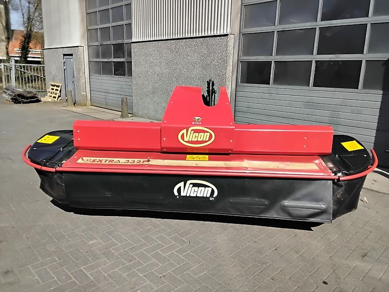 Vicon Maaicombinatie: Frontmaaier 332 F / Achtermaaier 340 Extra express - جزازة العشب: صورة 2 Vicon Maaicombinatie: Frontmaaier 332 F / Achtermaaier 340 Extra express - جزازة العشب: صورة 2