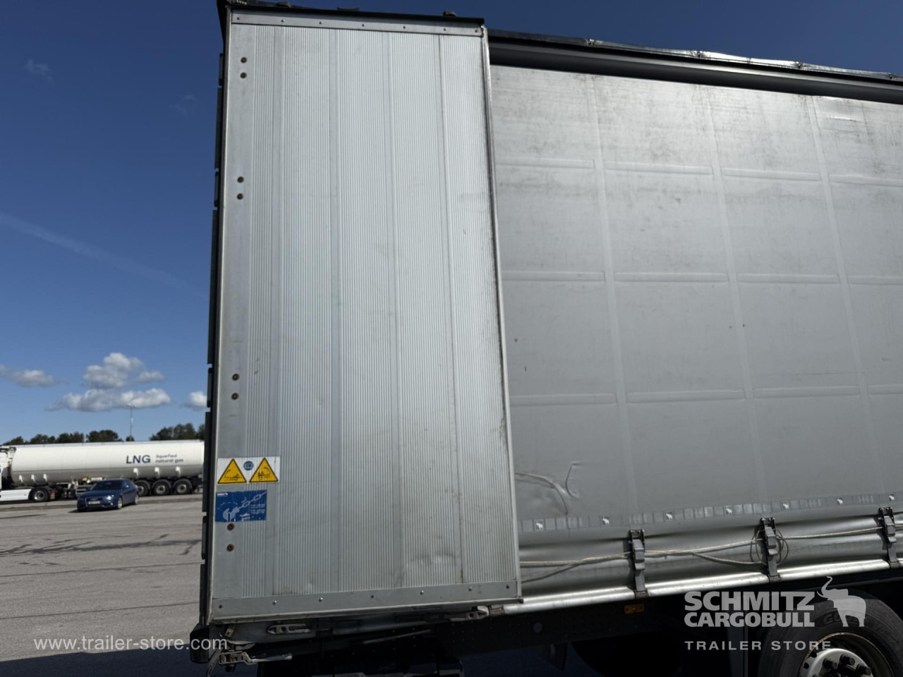 SCHMITZ Curtainsider Standard - نصف مقطورة ستارة: صورة 2 SCHMITZ Curtainsider Standard - نصف مقطورة ستارة: صورة 2