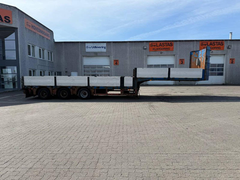 B-XL 3-axle Stepdeck/Tiefbettauflieger/Nedbygget - عربة منخفضة مسطحة نصف مقطورة: صورة 2 B-XL 3-axle Stepdeck/Tiefbettauflieger/Nedbygget - عربة منخفضة مسطحة نصف مقطورة: صورة 2
