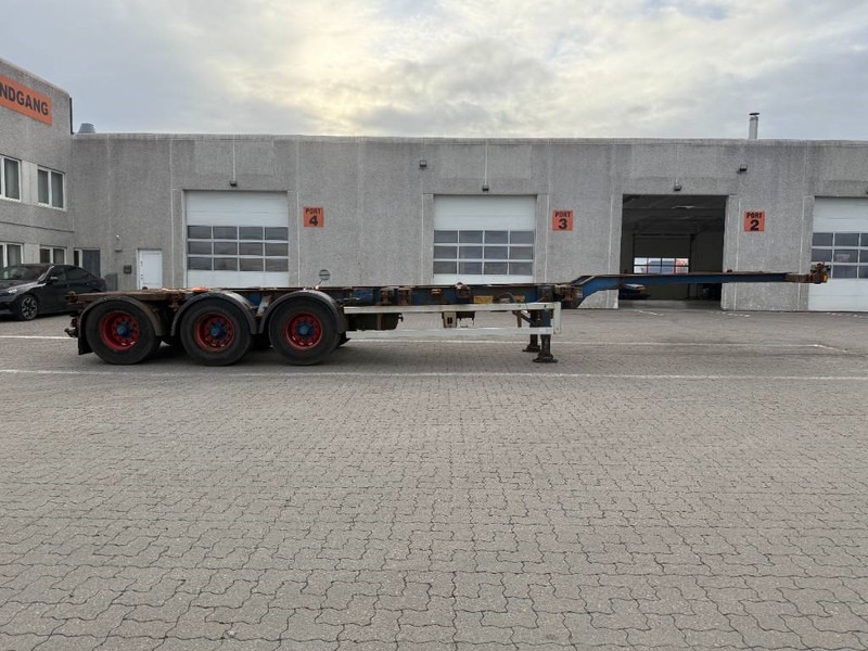 HFR Container chassis / Container-Fahrgestell - نصف مقطورة لنقل الحاويات: صورة 2 HFR Container chassis / Container-Fahrgestell - نصف مقطورة لنقل الحاويات: صورة 2