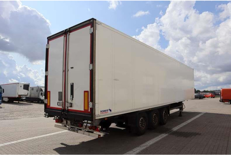 Schmitz Cargobull 33 pl. Dobbelt compartment - نصف مقطورة مُبرِّدة: صورة 3 Schmitz Cargobull 33 pl. Dobbelt compartment - نصف مقطورة مُبرِّدة: صورة 3