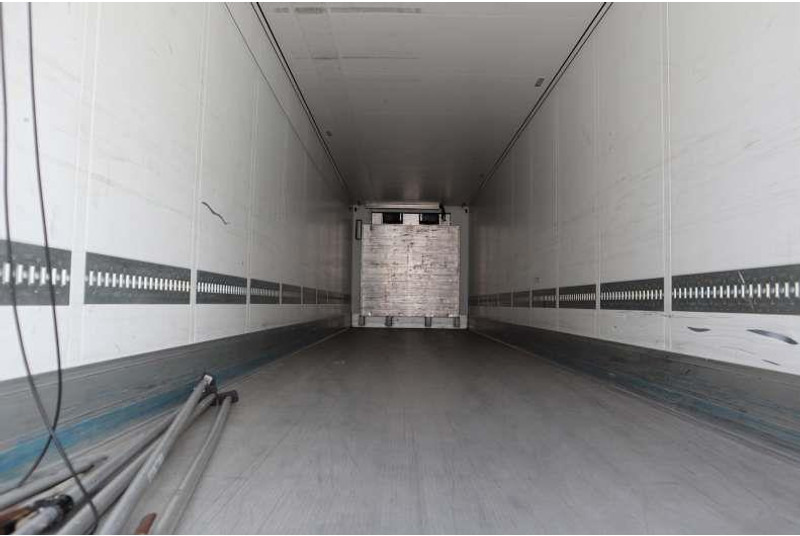 Schmitz Cargobull 33 pl. Dobbelt compartment - نصف مقطورة مُبرِّدة: صورة 5 Schmitz Cargobull 33 pl. Dobbelt compartment - نصف مقطورة مُبرِّدة: صورة 5