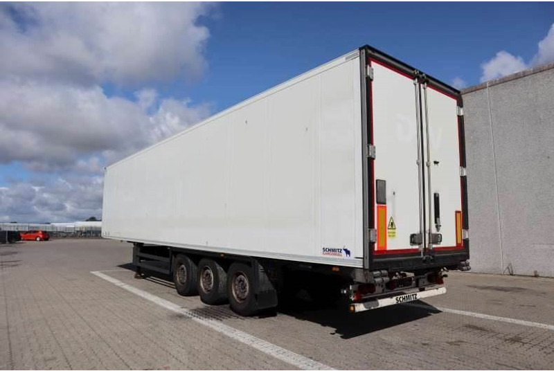 Schmitz Cargobull 33 pl. Dobbelt compartment - نصف مقطورة مُبرِّدة: صورة 4 Schmitz Cargobull 33 pl. Dobbelt compartment - نصف مقطورة مُبرِّدة: صورة 4