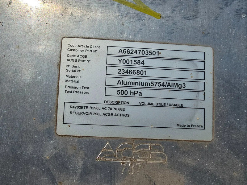 ACGB 787 Mercedes Actros - A6624703501 - Dieseltank 290 Liter - خزان الوقود - شاحنة: صورة 5 ACGB 787 Mercedes Actros - A6624703501 - Dieseltank 290 Liter - خزان الوقود - شاحنة: صورة 5