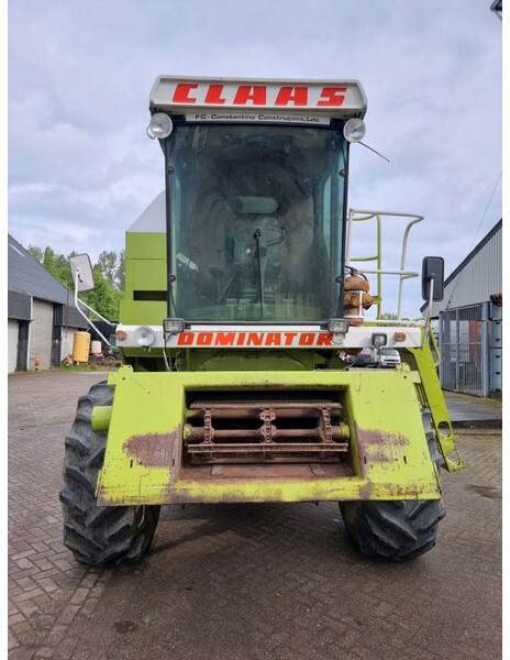 Claas Dominator 68s - حصادة موحَّدة: صورة 2 Claas Dominator 68s - حصادة موحَّدة: صورة 2