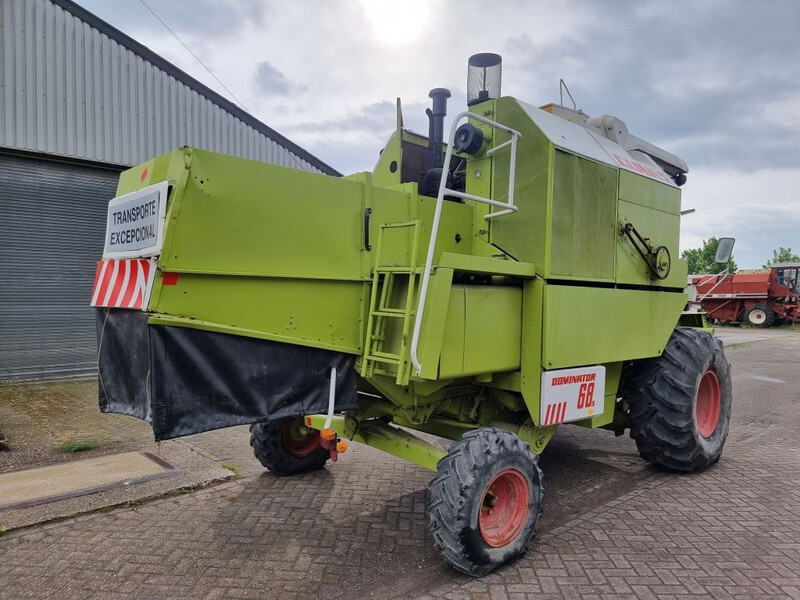 Claas Dominator 68s - حصادة موحَّدة: صورة 5 Claas Dominator 68s - حصادة موحَّدة: صورة 5
