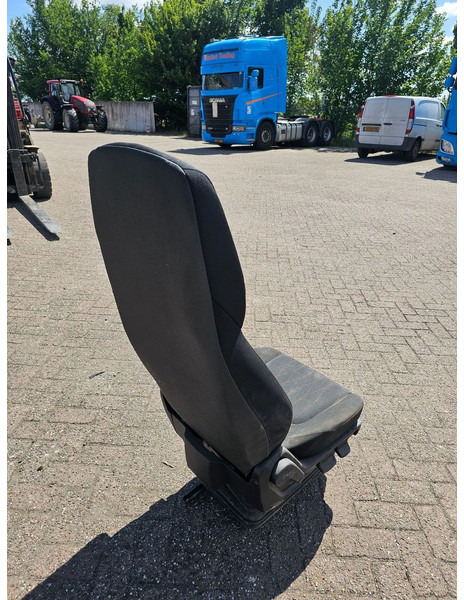 DAF LF 2020 - Bijrijderstoel - مقعد - شاحنة: صورة 5 DAF LF 2020 - Bijrijderstoel - مقعد - شاحنة: صورة 5