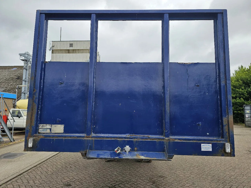 DECKERS DECKERS - نصف مقطورة مسطحة: صورة 2 DECKERS DECKERS - نصف مقطورة مسطحة: صورة 2