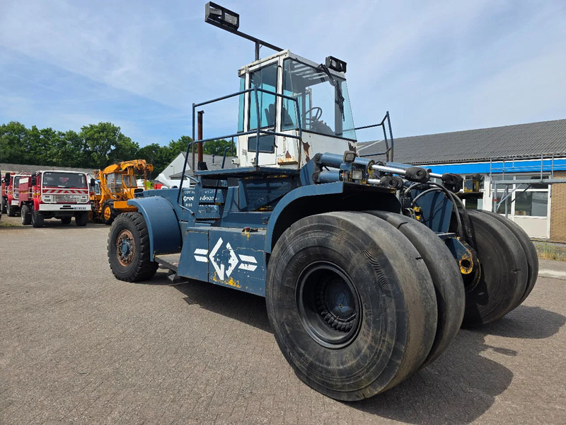 Hyster H44.OOC-16CH Complete with spreader - موبايل كرين: صورة 4 Hyster H44.OOC-16CH Complete with spreader - موبايل كرين: صورة 4
