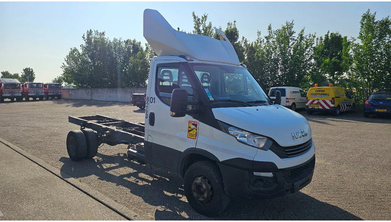 Iveco Daily IS70C12BA - شاحنة هيكل كابينة: صورة 3 Iveco Daily IS70C12BA - شاحنة هيكل كابينة: صورة 3