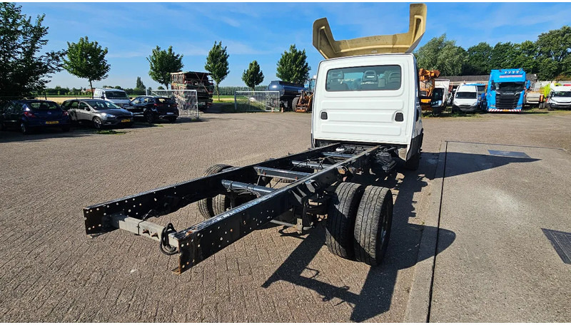Iveco Daily IS70CI2BA - شاحنة هيكل كابينة: صورة 5 Iveco Daily IS70CI2BA - شاحنة هيكل كابينة: صورة 5