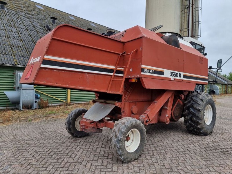 Laverda 3550 R - حصادة موحَّدة: صورة 5 Laverda 3550 R - حصادة موحَّدة: صورة 5