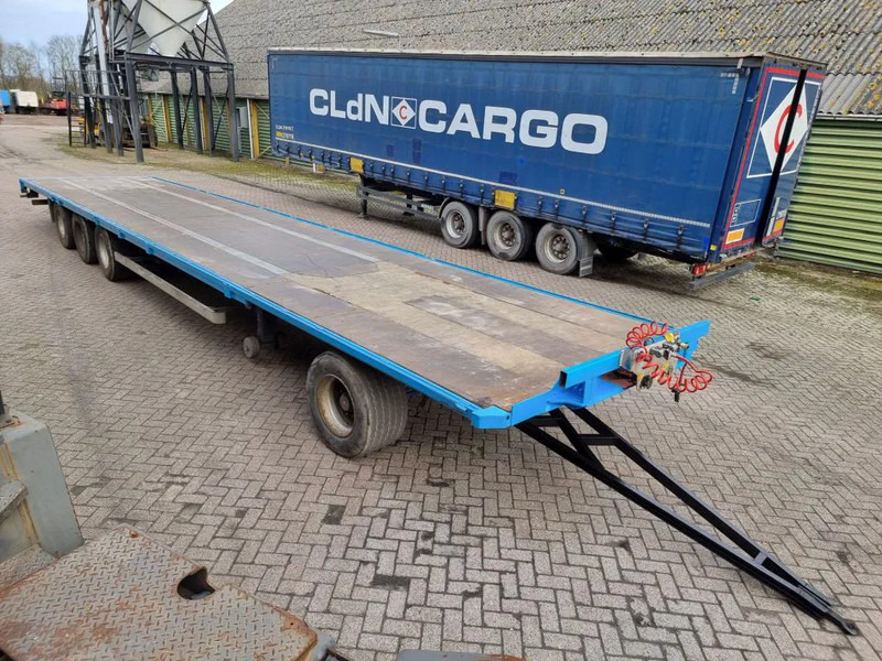 Van Hool 13.60 M LONG - 1 M HIGH - SUPER SINGLE TIRES - DRUM BRAKES - مقطورات مسطحة: صورة 3 Van Hool 13.60 M LONG - 1 M HIGH - SUPER SINGLE TIRES - DRUM BRAKES - مقطورات مسطحة: صورة 3