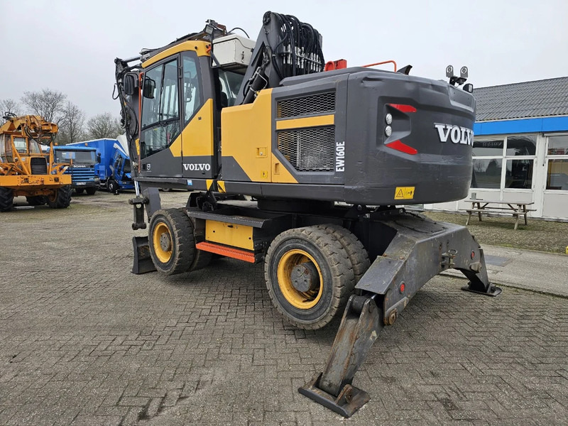 حفارة دولاب Volvo EW160E: صورة 11