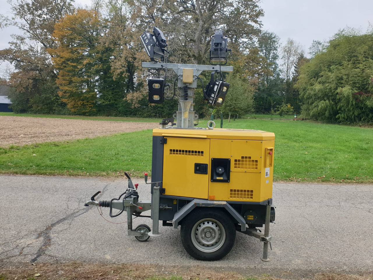 Atlas Copco HiLight 5+ - برج الإنارة: صورة 1 Atlas Copco HiLight 5+ - برج الإنارة: صورة 1