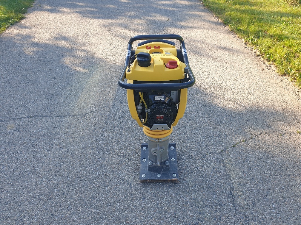 BOMAG BT 65 - لوحة اهتزازية: صورة 3 BOMAG BT 65 - لوحة اهتزازية: صورة 3