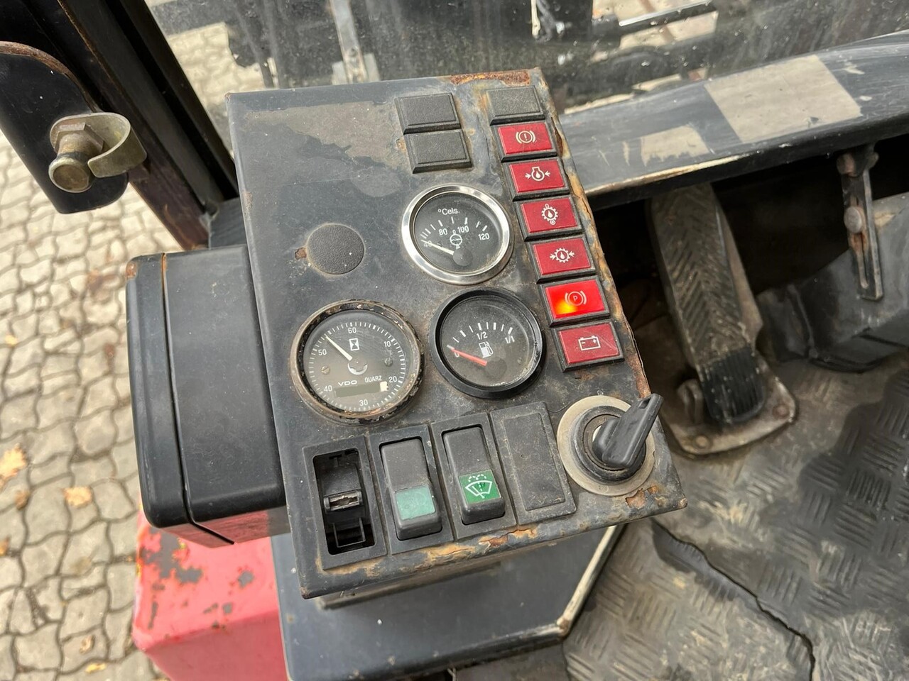 رافعة شوكية CLARK DPL 60: صورة 13 رافعة شوكية CLARK DPL 60: صورة 13