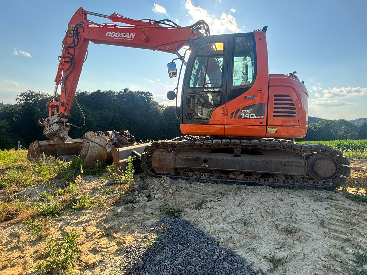 DOOSAN DX 140 LCR-3 - حفار زحاف: صورة 4 DOOSAN DX 140 LCR-3 - حفار زحاف: صورة 4