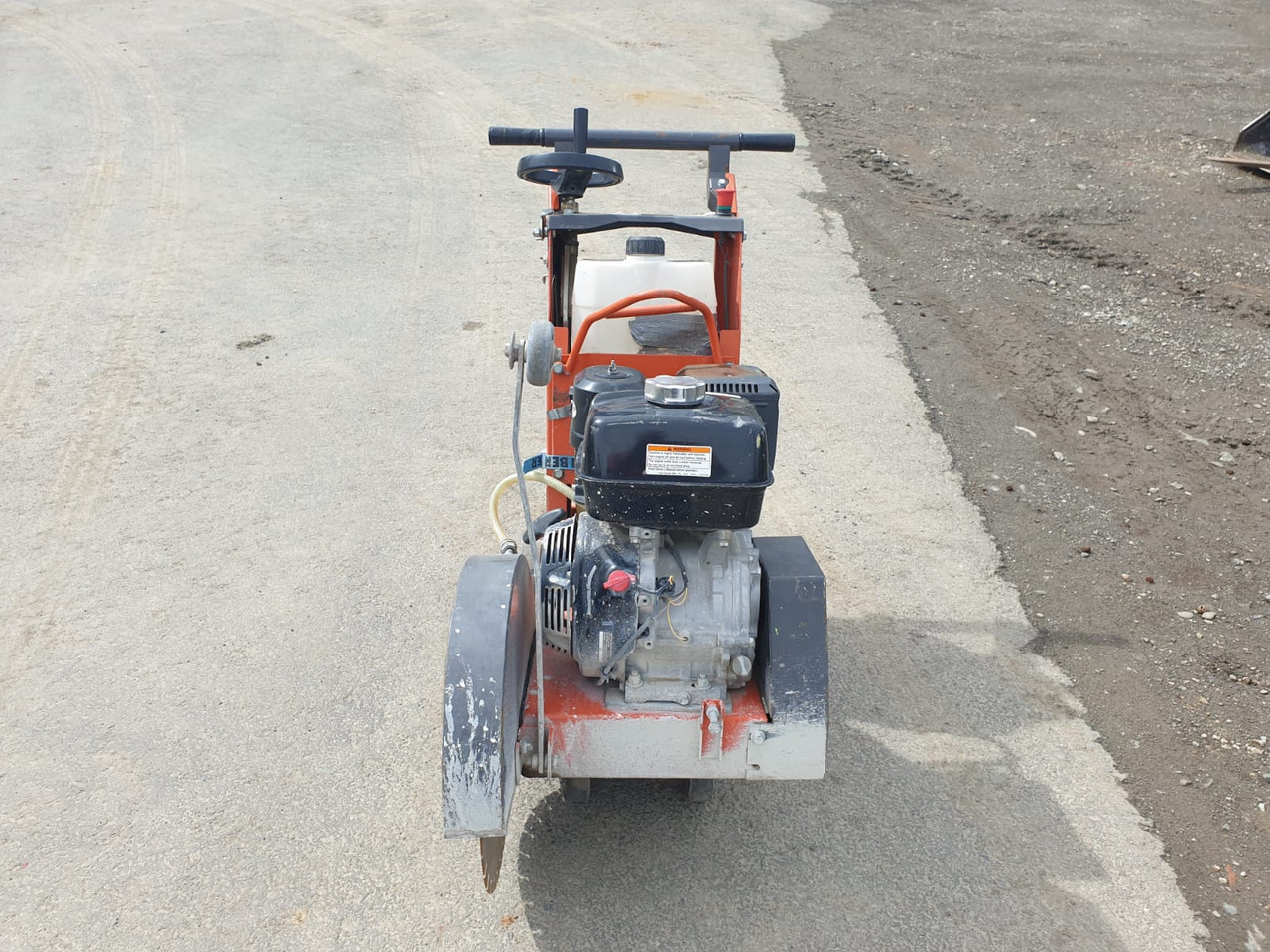 HUSQVARNA FS 400 LV - معدات البناء: صورة 4 HUSQVARNA FS 400 LV - معدات البناء: صورة 4