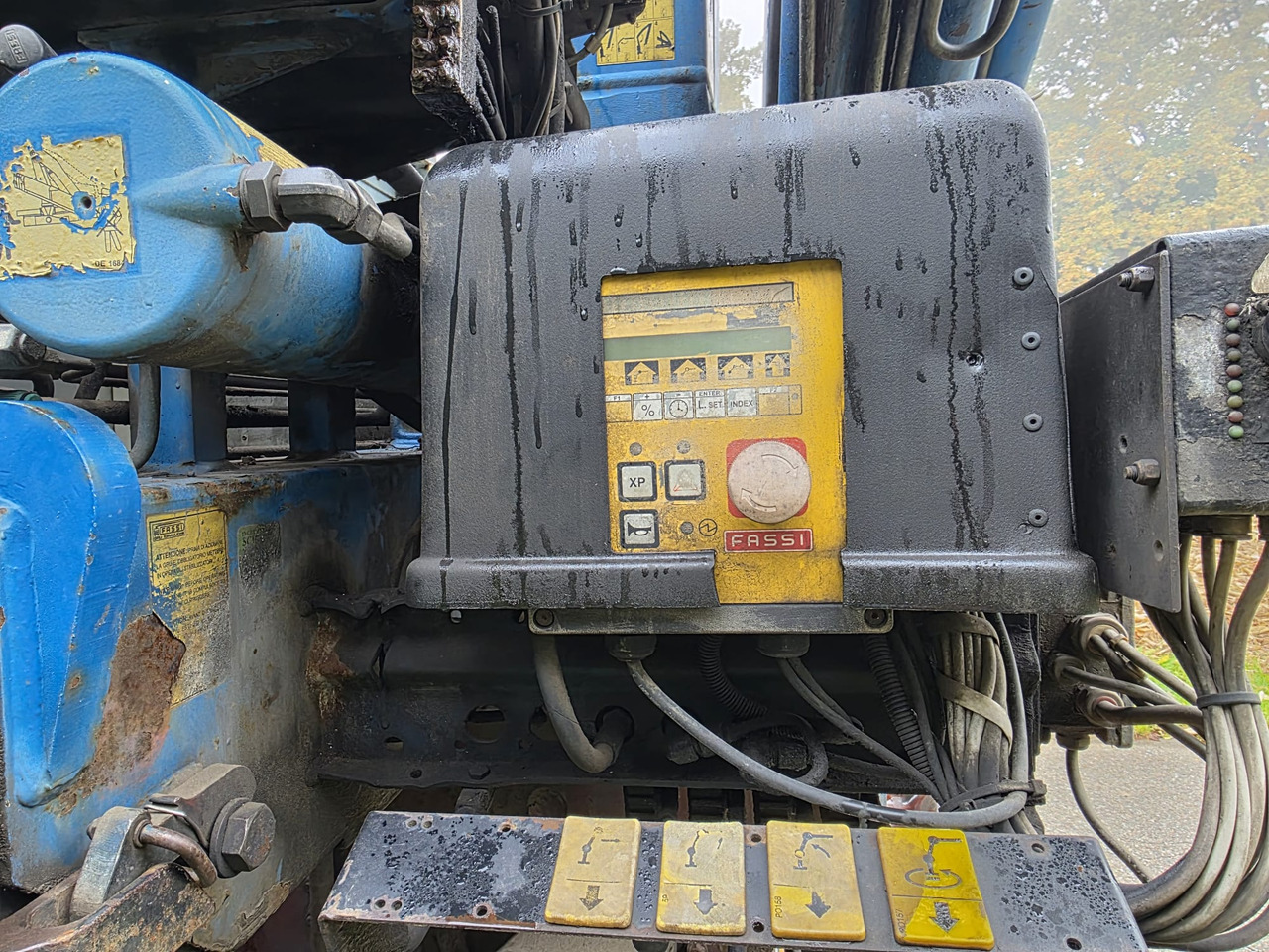 IVECO Stralis AD mit Fassi F210A.25 - شاحنة كرين: صورة 5 IVECO Stralis AD mit Fassi F210A.25 - شاحنة كرين: صورة 5