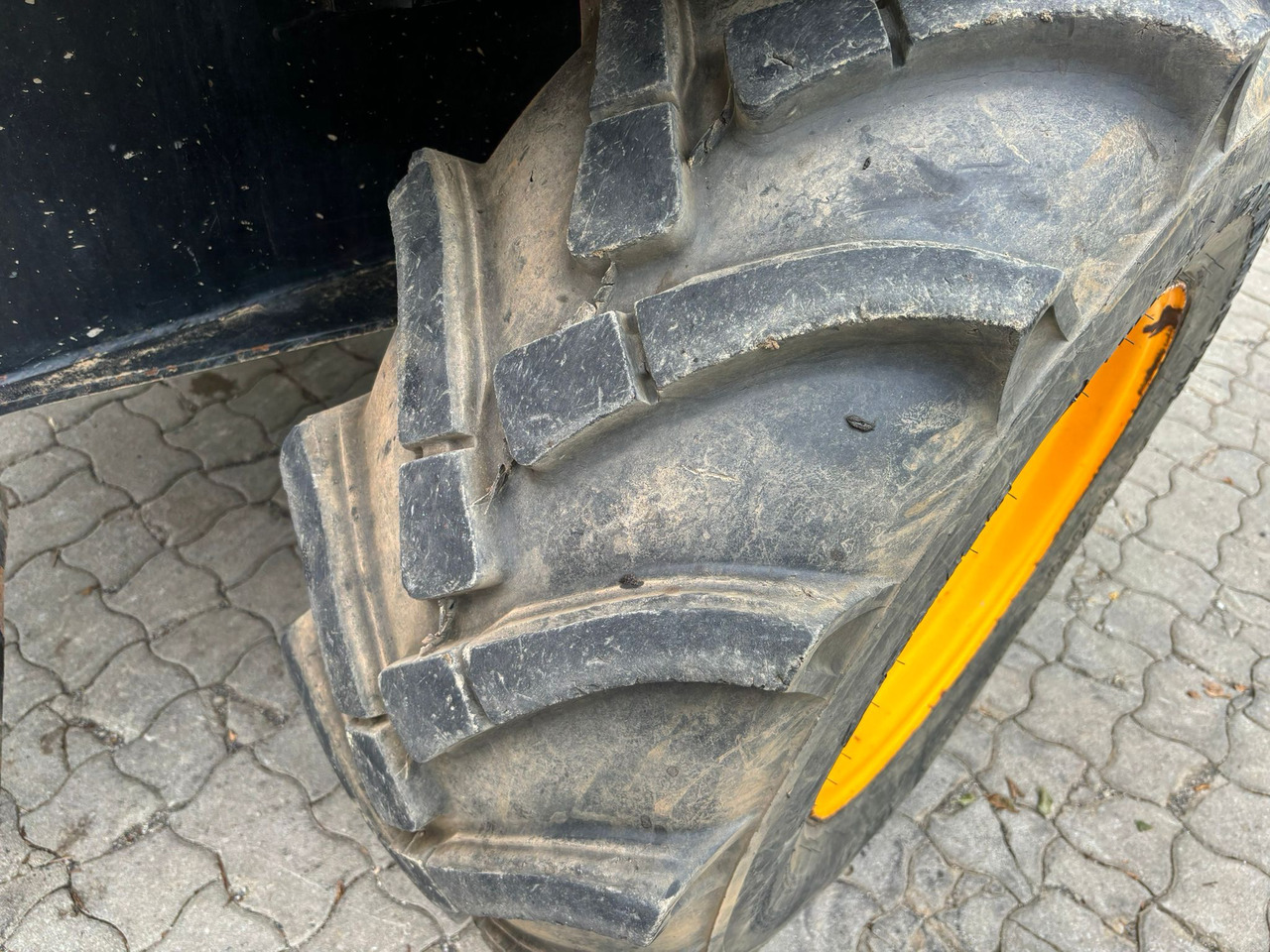 شاحنة قلاب مفصلية JCB 6 TST: صورة 7
