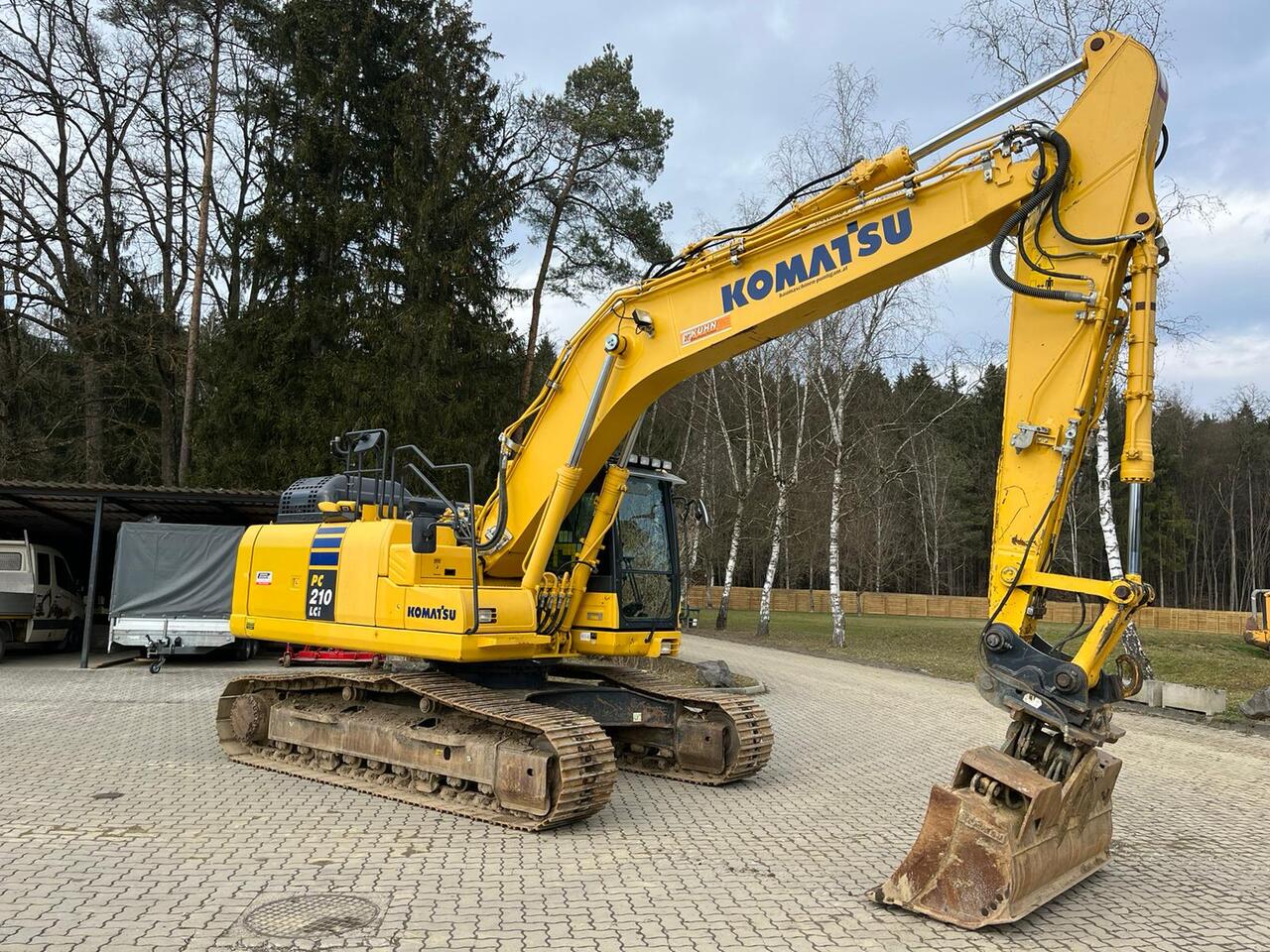 KOMATSU PC 210 LCI-11 - حفار زحاف: صورة 4 KOMATSU PC 210 LCI-11 - حفار زحاف: صورة 4