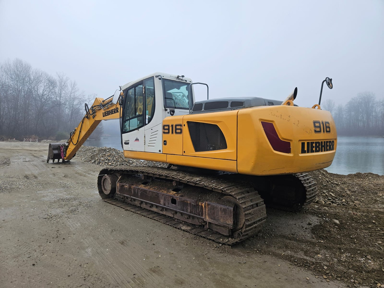 LIEBHERR R 916 LC Litronic - Long Reach - حفار زحاف: صورة 3 LIEBHERR R 916 LC Litronic - Long Reach - حفار زحاف: صورة 3