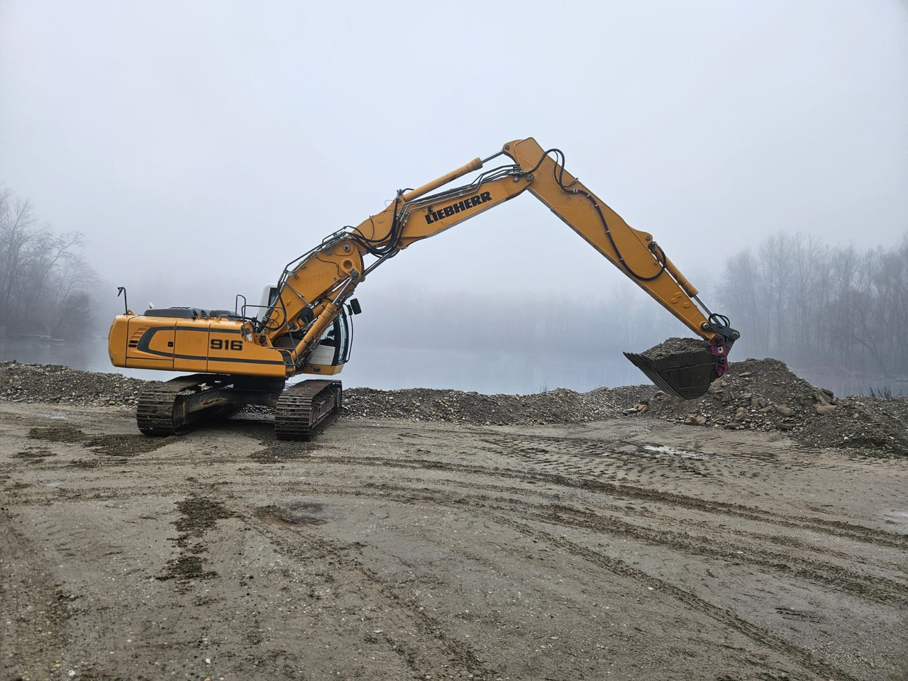 LIEBHERR R 916 LC Litronic - Long Reach - حفار زحاف: صورة 5 LIEBHERR R 916 LC Litronic - Long Reach - حفار زحاف: صورة 5
