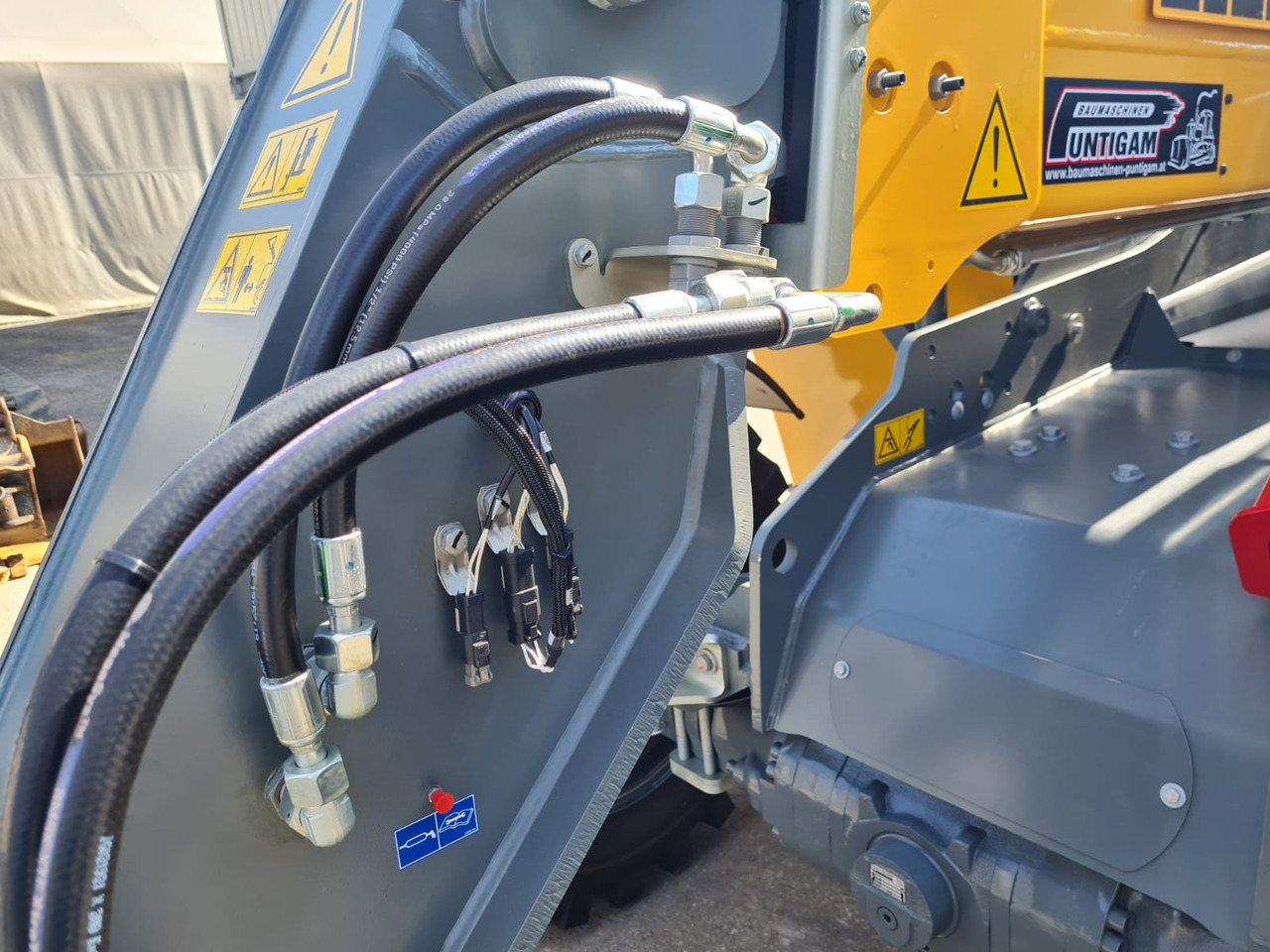 رافعة تلسكوبية LIEBHERR T 32-7: صورة 11