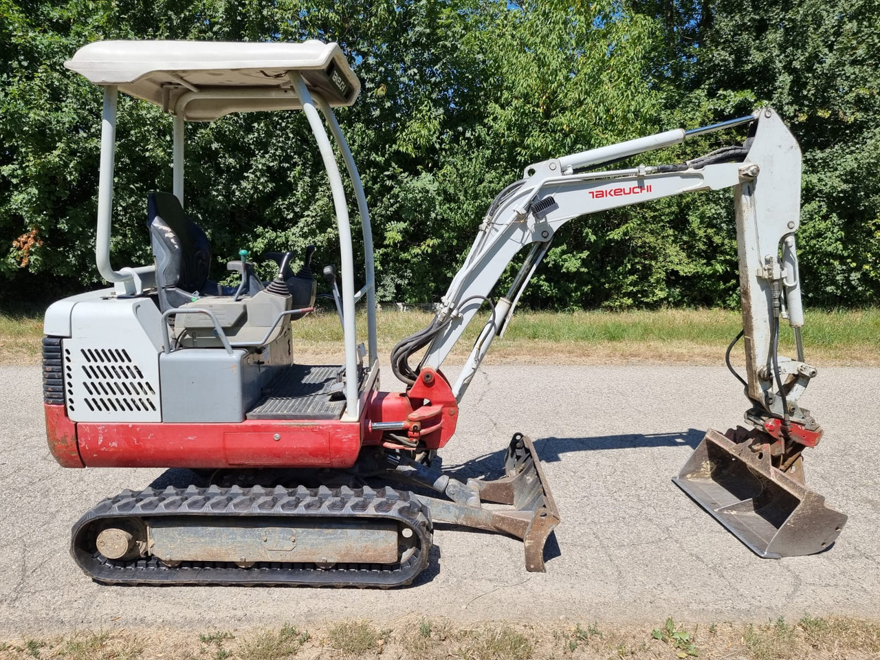 TAKEUCHI TB 016 - حفارة مُصَّغرة: صورة 2 TAKEUCHI TB 016 - حفارة مُصَّغرة: صورة 2