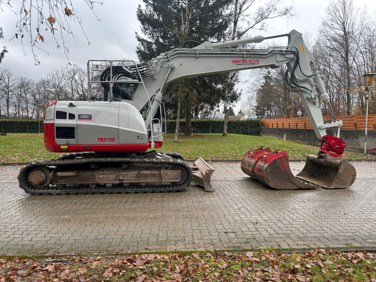 TAKEUCHI TB 2150 R - حفار زحاف: صورة 2 TAKEUCHI TB 2150 R - حفار زحاف: صورة 2