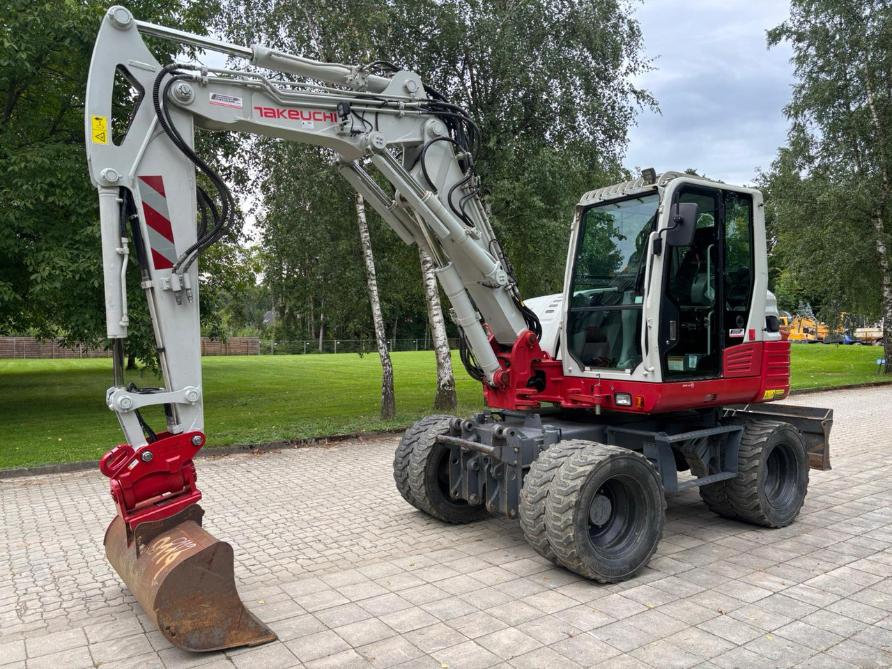 TAKEUCHI TB 295 W - حفارة دولاب: صورة 3 TAKEUCHI TB 295 W - حفارة دولاب: صورة 3