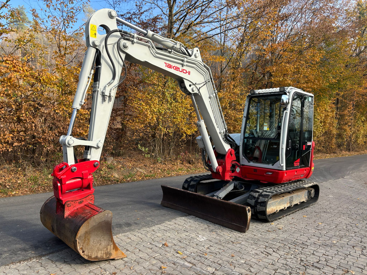 TAKEUCHI TB 370 - حفارة مُصَّغرة: صورة 3 TAKEUCHI TB 370 - حفارة مُصَّغرة: صورة 3