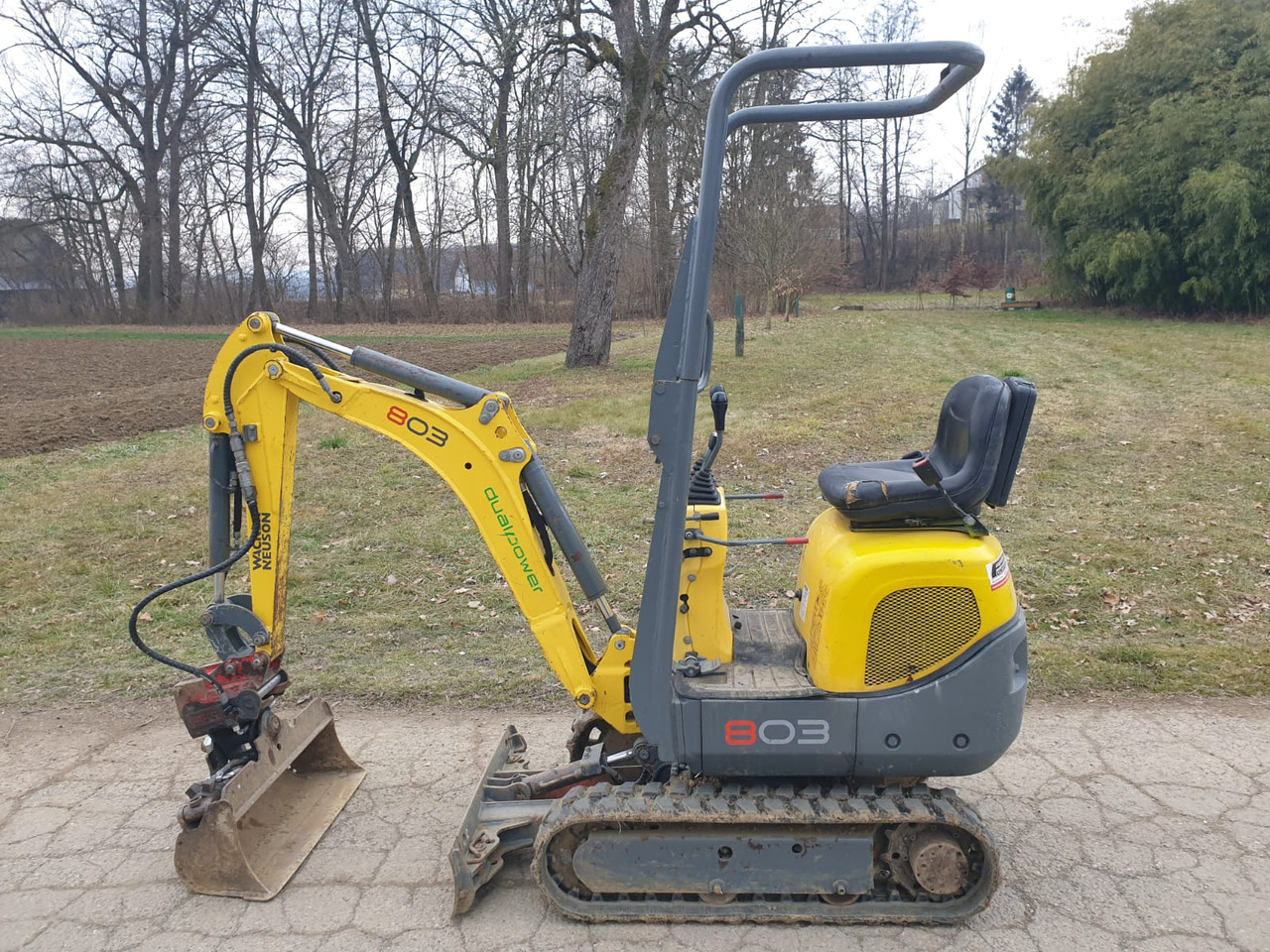 Wacker Neuson 803 - حفارة مُصَّغرة: صورة 1 Wacker Neuson 803 - حفارة مُصَّغرة: صورة 1
