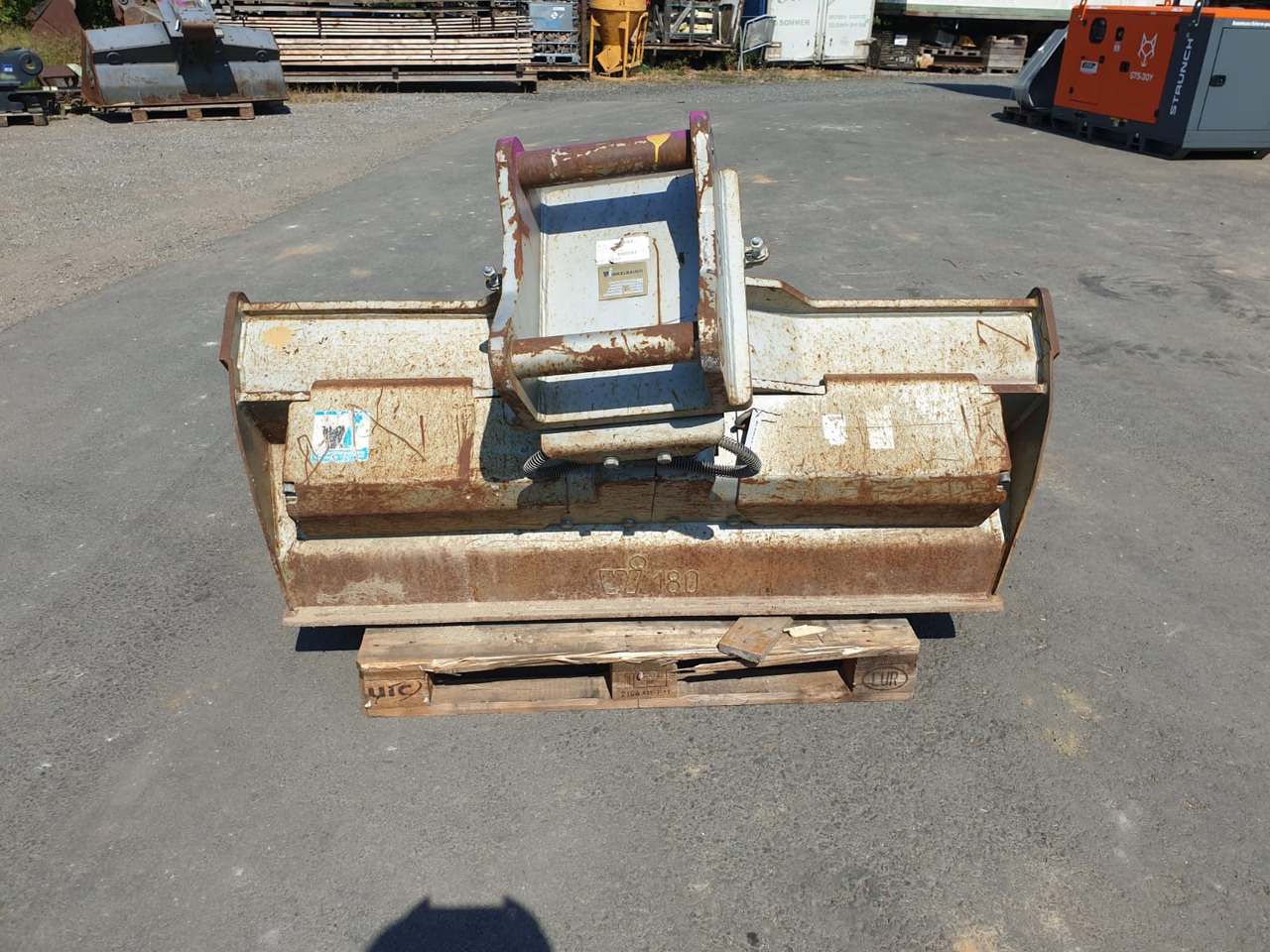 Winkelbauer Ditch-cleaning-bucket 180 cm - بكت حفار - حفار زحاف: صورة 4 Winkelbauer Ditch-cleaning-bucket 180 cm - بكت حفار - حفار زحاف: صورة 4